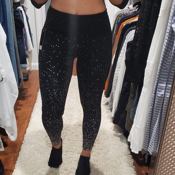 LAST 1❤️Metallic Shimmer Leggings - Picture 12 of 12
